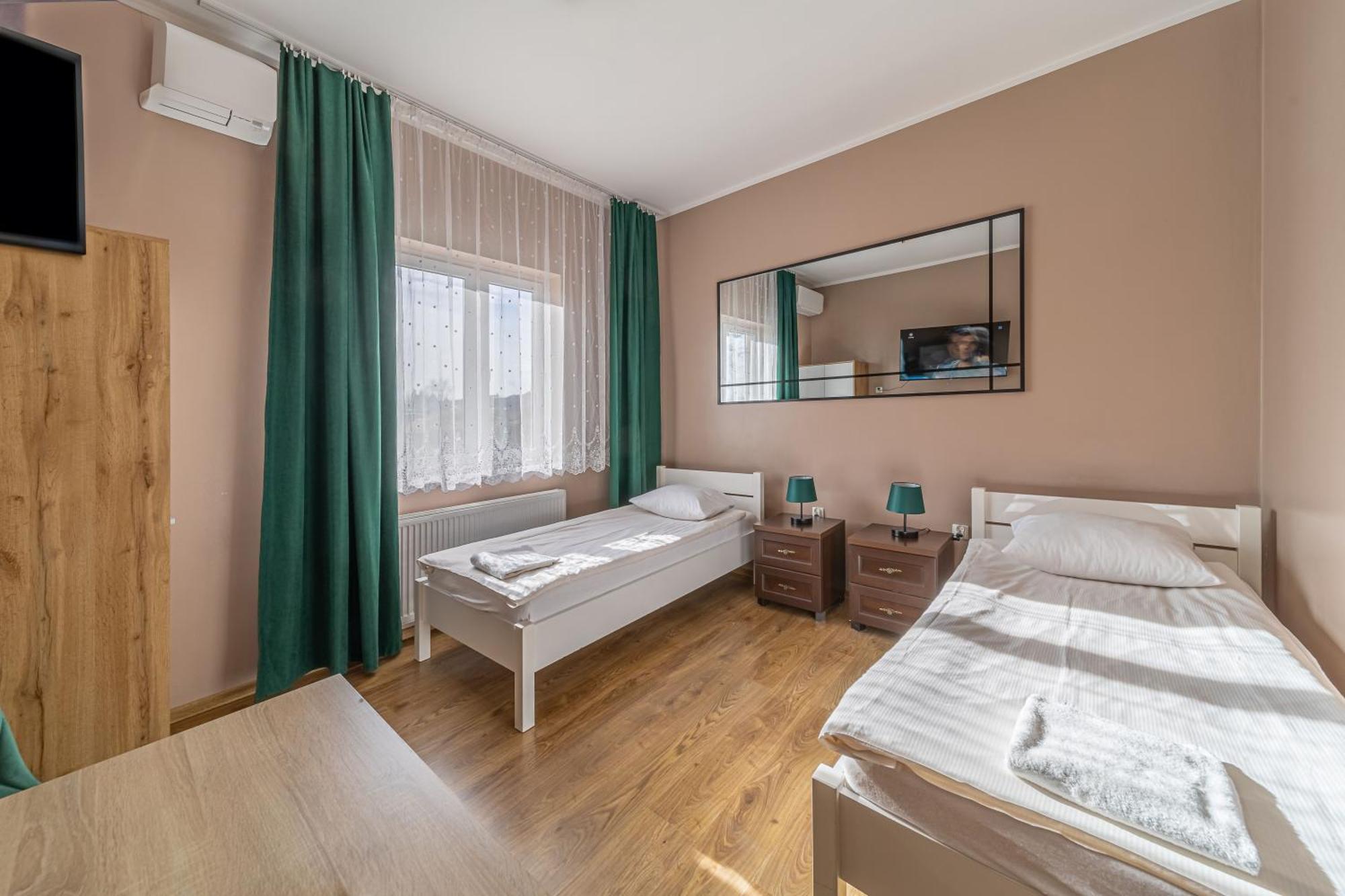 Motel "Plomyk" Kunowice Exterior foto